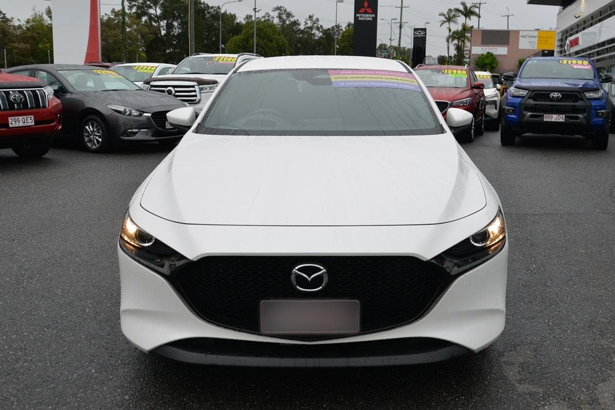 2023 Mazda 3 G20 Evolve in White