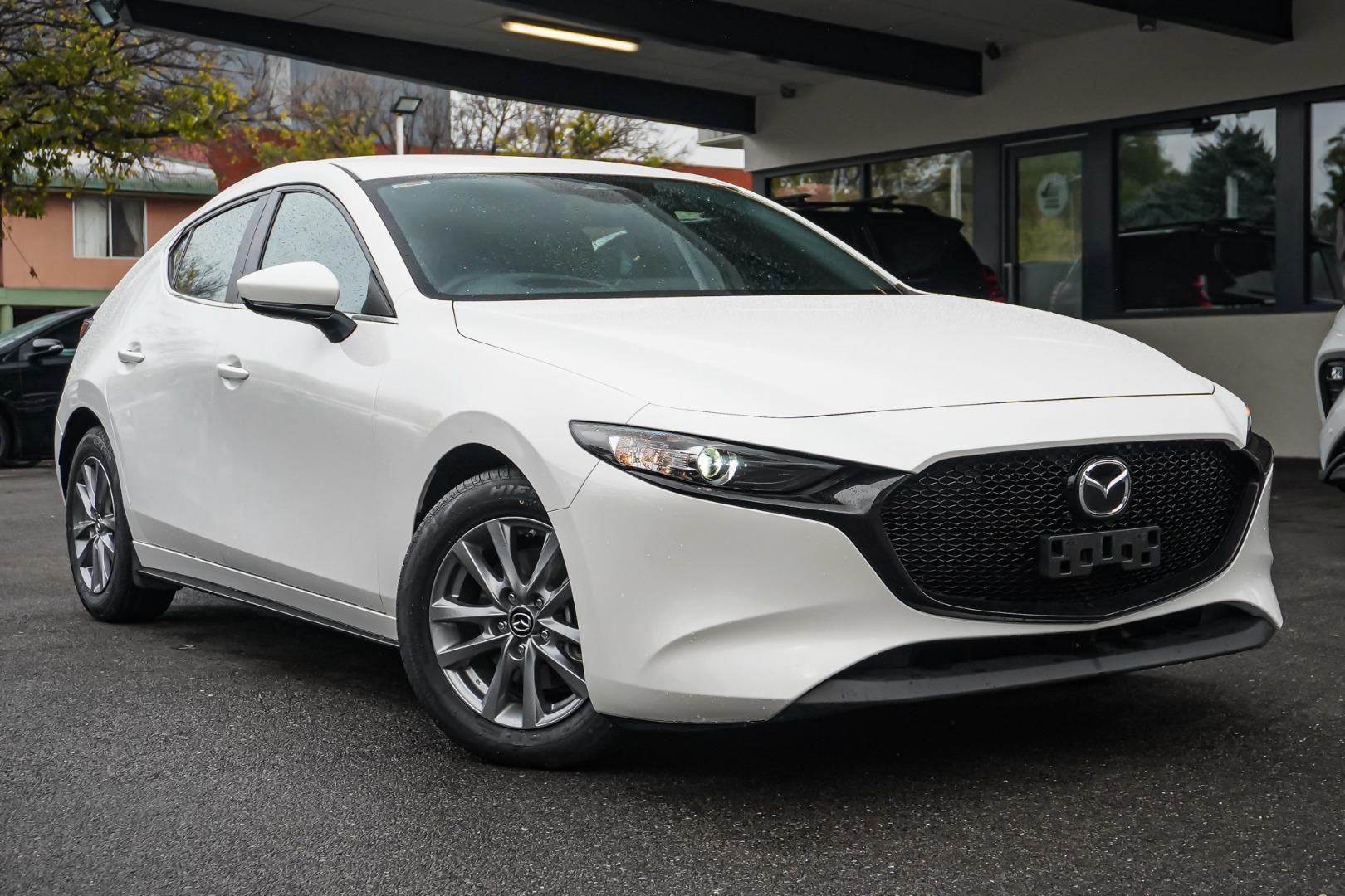2024 Mazda 3 G20 Pure in White