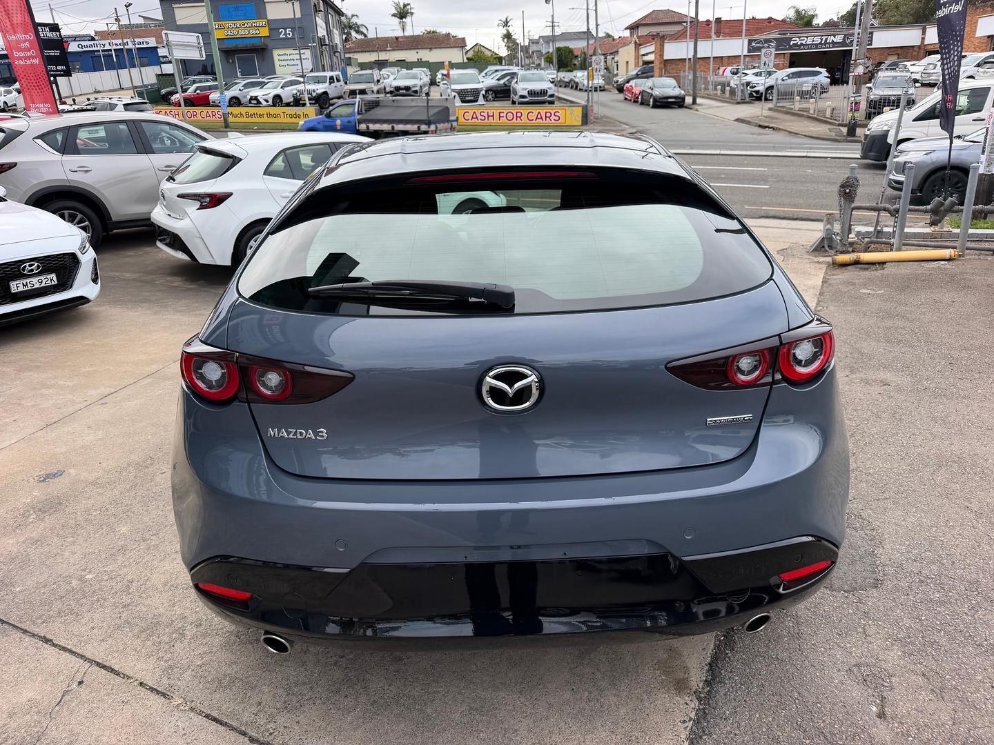 2024 Mazda 3 G20 Pure in Grey
