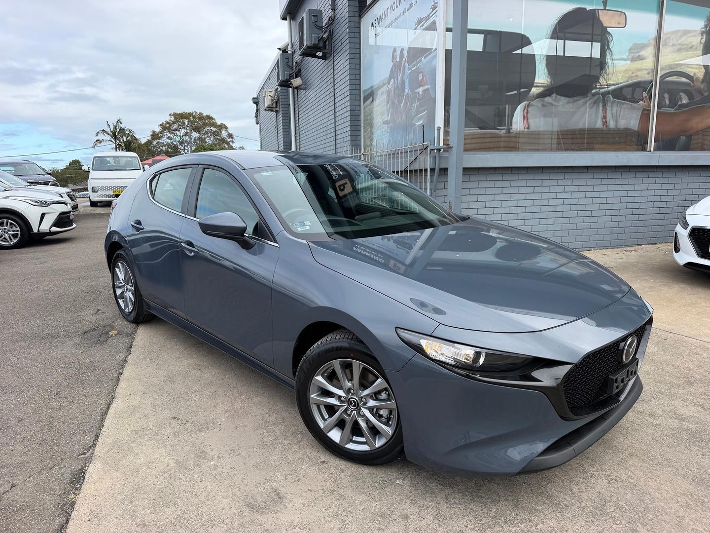 2024 Mazda 3 G20 Pure in Grey