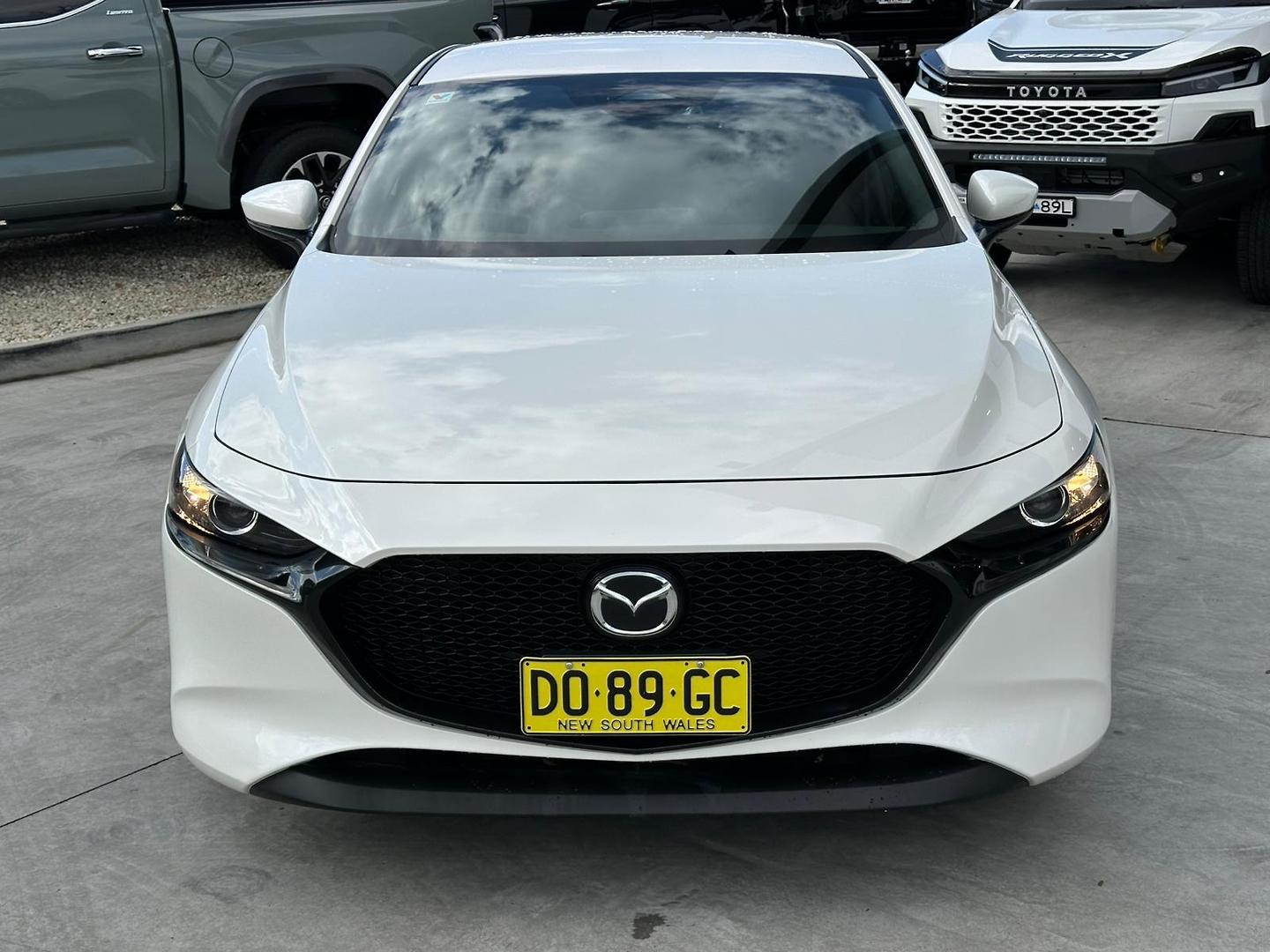 2025 Mazda 3 G20 Pure in White