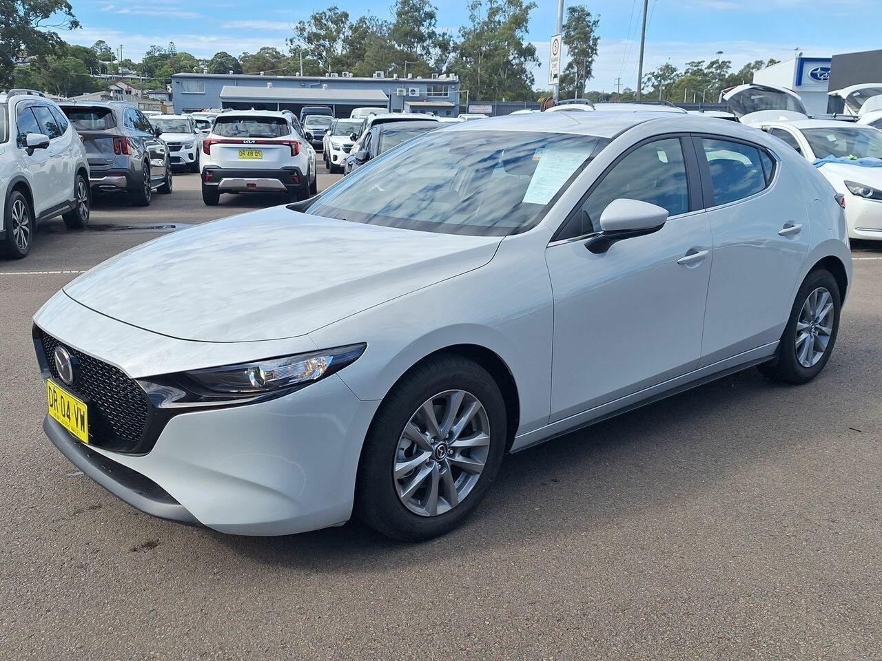 2025 Mazda 3 G20 Pure in Grey