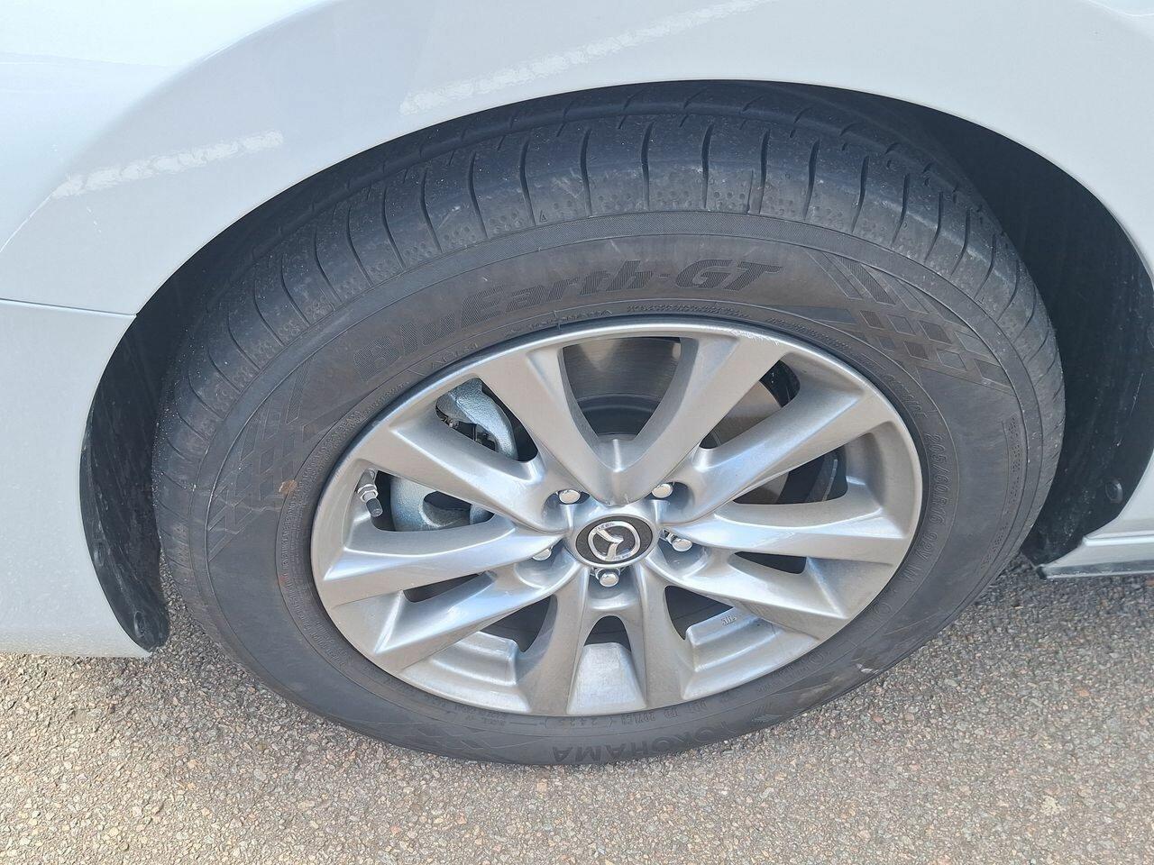 2025 Mazda 3 G20 Pure in Grey