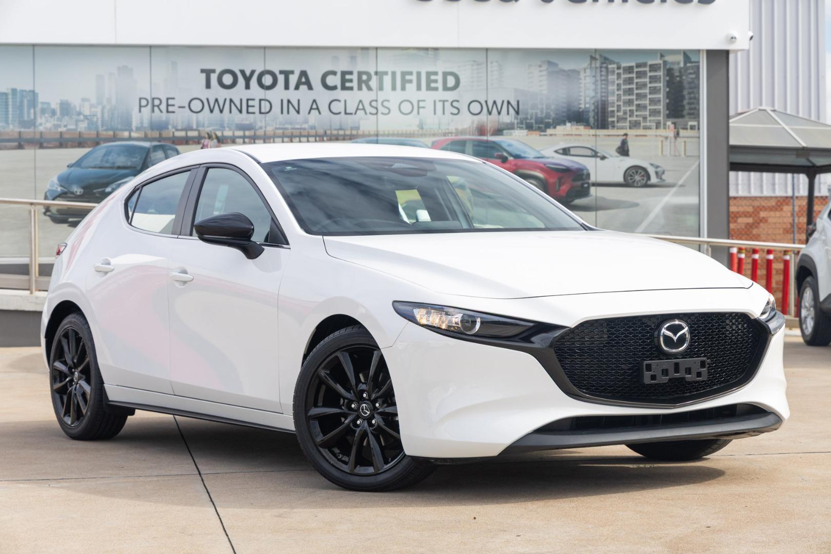 2024 Mazda 3 G25 Evolve SP in Snowflake White Pearl