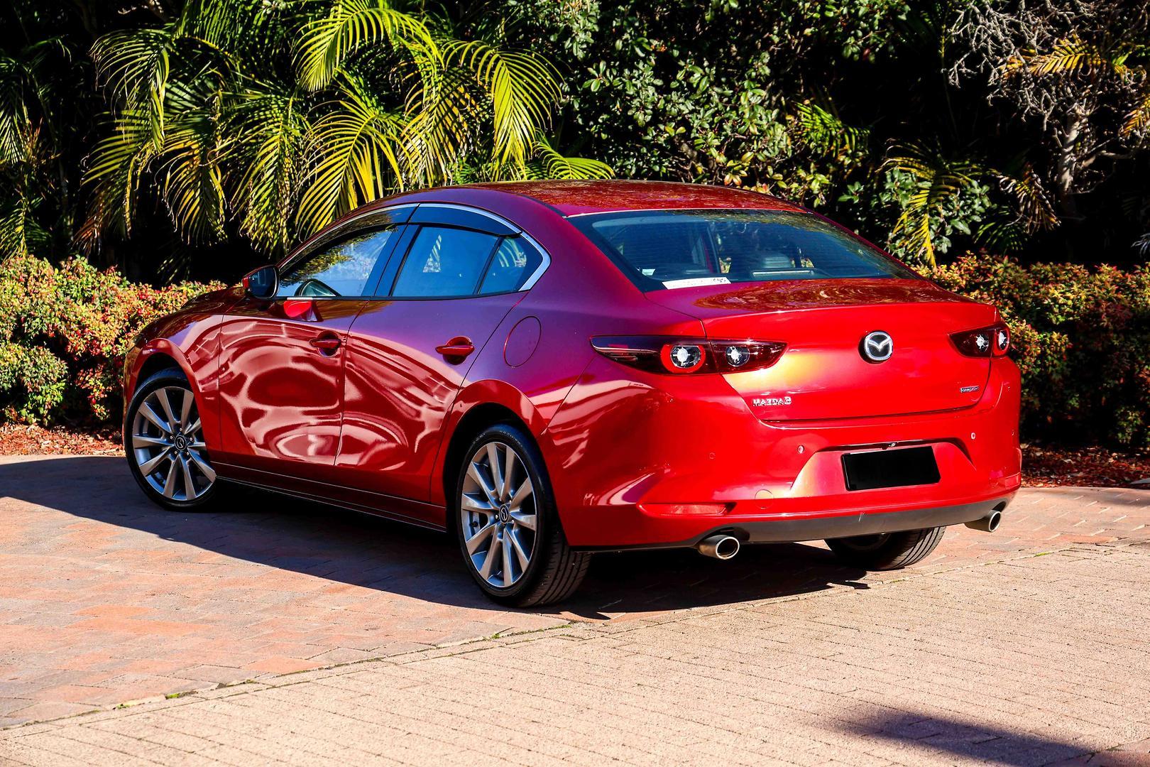 2022 Mazda 3 G20 Touring in Red
