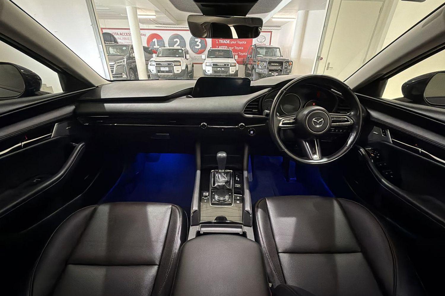 2022 Mazda 3 G25 Astina in Other