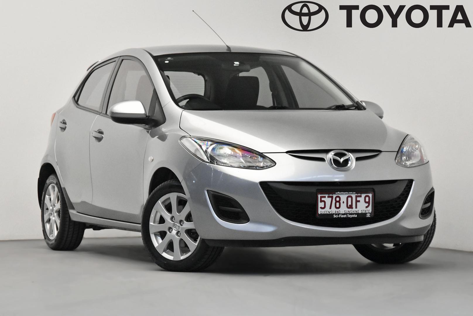 2011 Mazda 2 Maxx in Silver