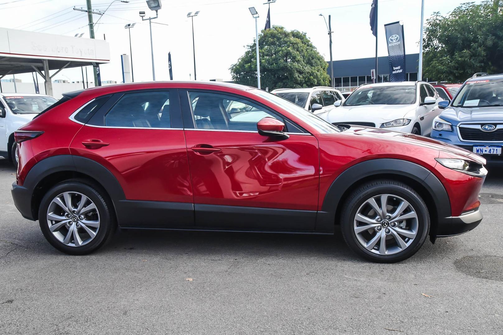 2023 Mazda CX-30 G20 Evolve in Red