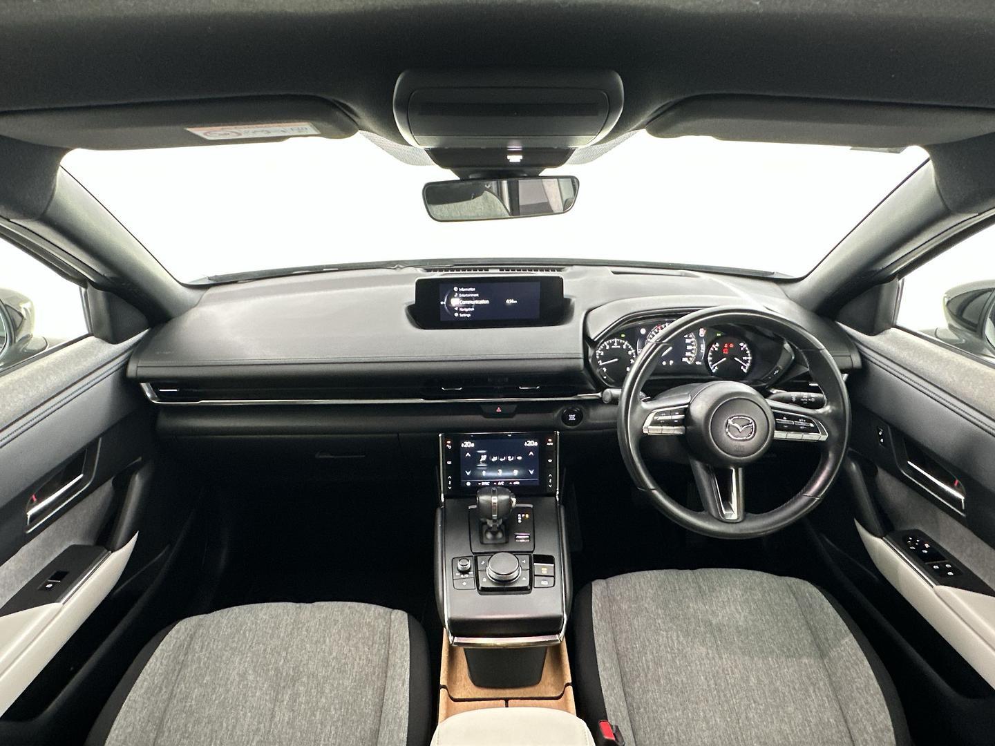 2021 Mazda MX-30 G20e Evolve in White