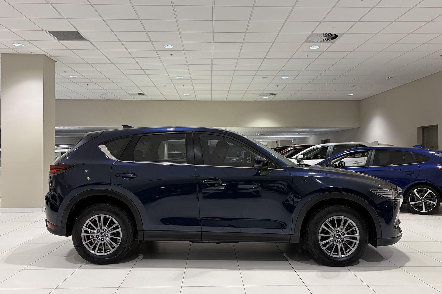 2018 Mazda CX-5 Maxx Sport in Blue