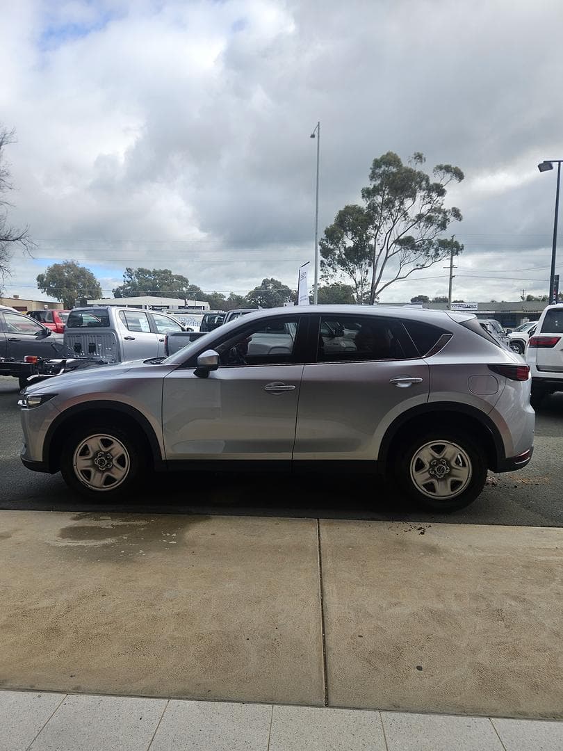 2018 Mazda CX-5 Maxx in Sonic Silver
