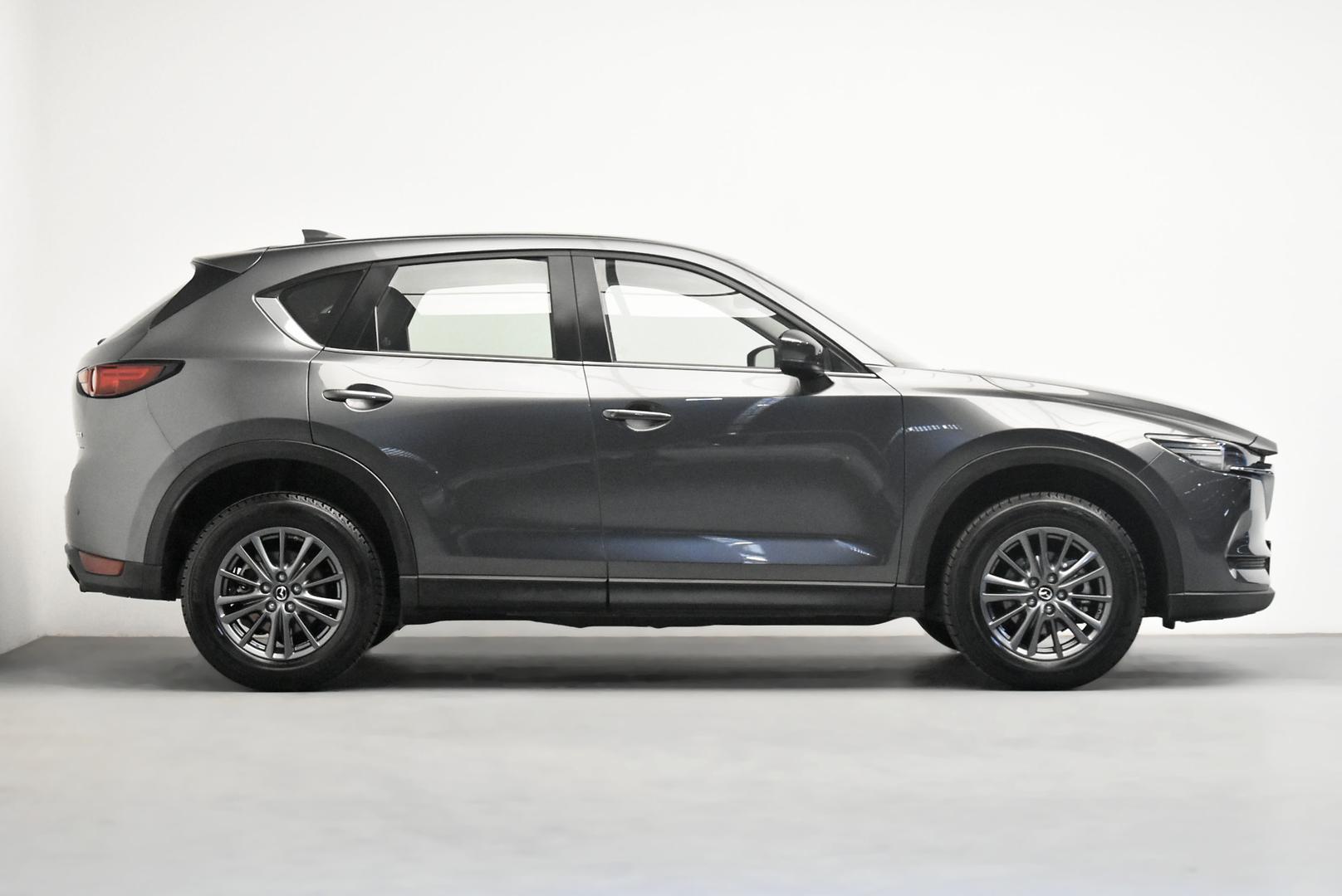 2021 Mazda CX-5 Maxx Sport in Grey