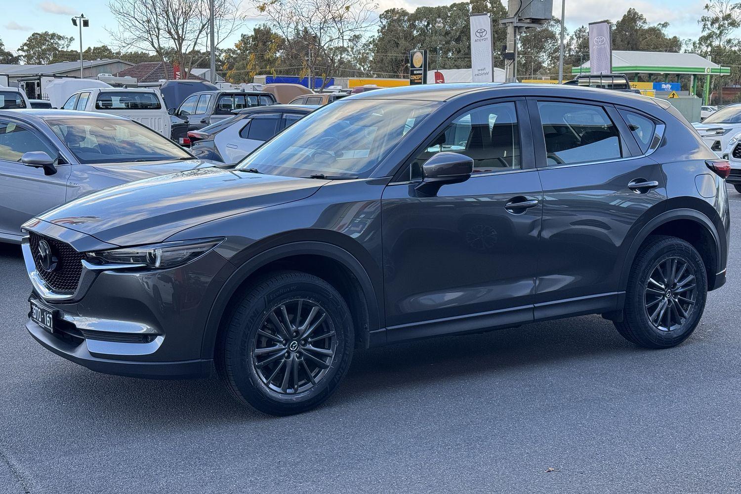 2021 Mazda CX-5 Maxx Sport in Grey