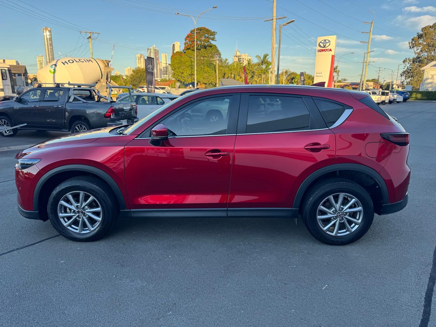 2022 Mazda CX-5 Maxx Sport in Red