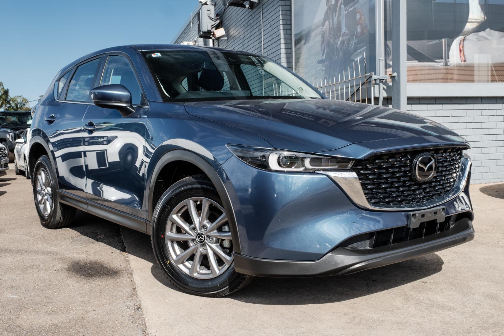 2024 Mazda CX-5 G25 Maxx Sport in Blue