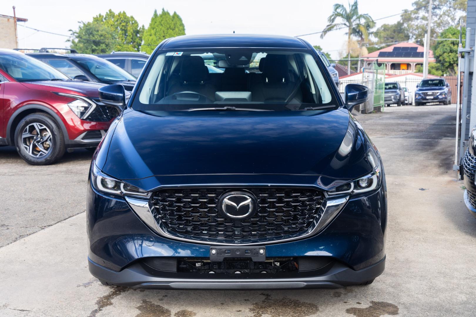 2024 Mazda CX-5 G25 Maxx Sport in Blue