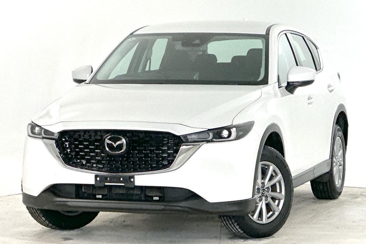 2024 Mazda CX-5 G25 Maxx Sport in White