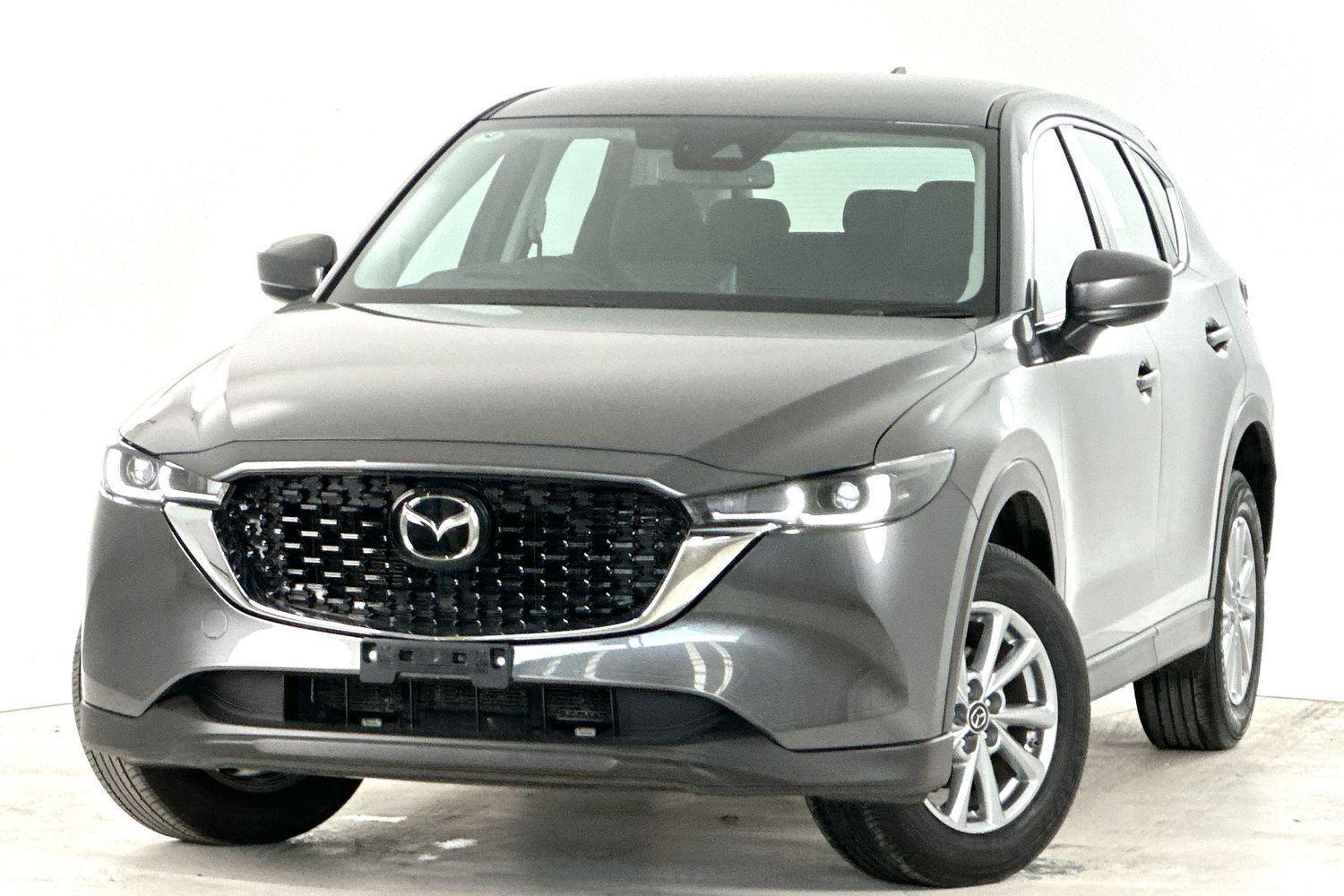 2024 Mazda CX-5 G25 Maxx Sport in Grey