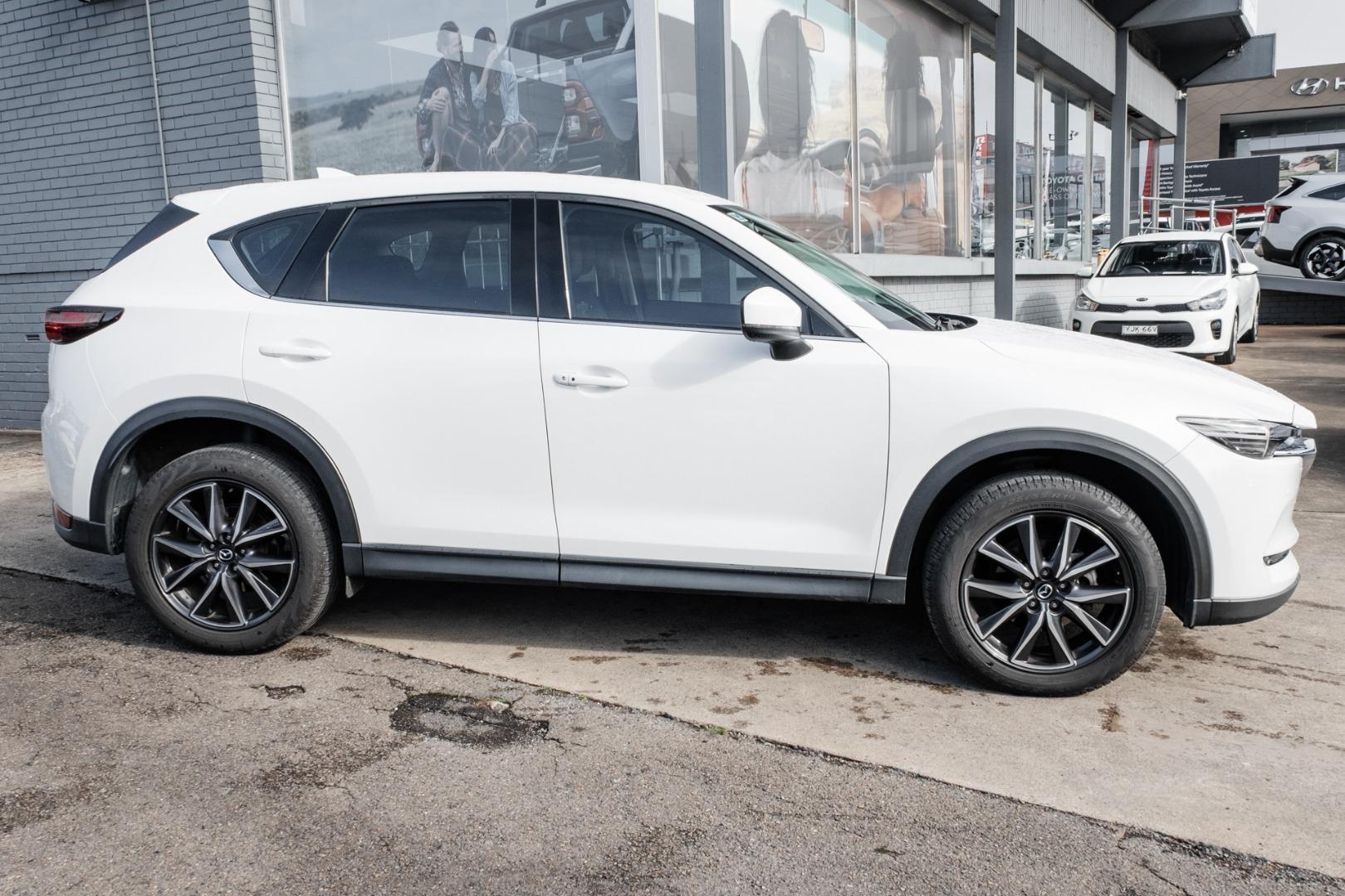 2017 Mazda CX-5 GT in Other