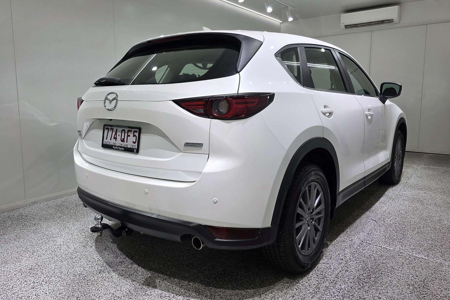 2018 Mazda CX-5 Touring in White