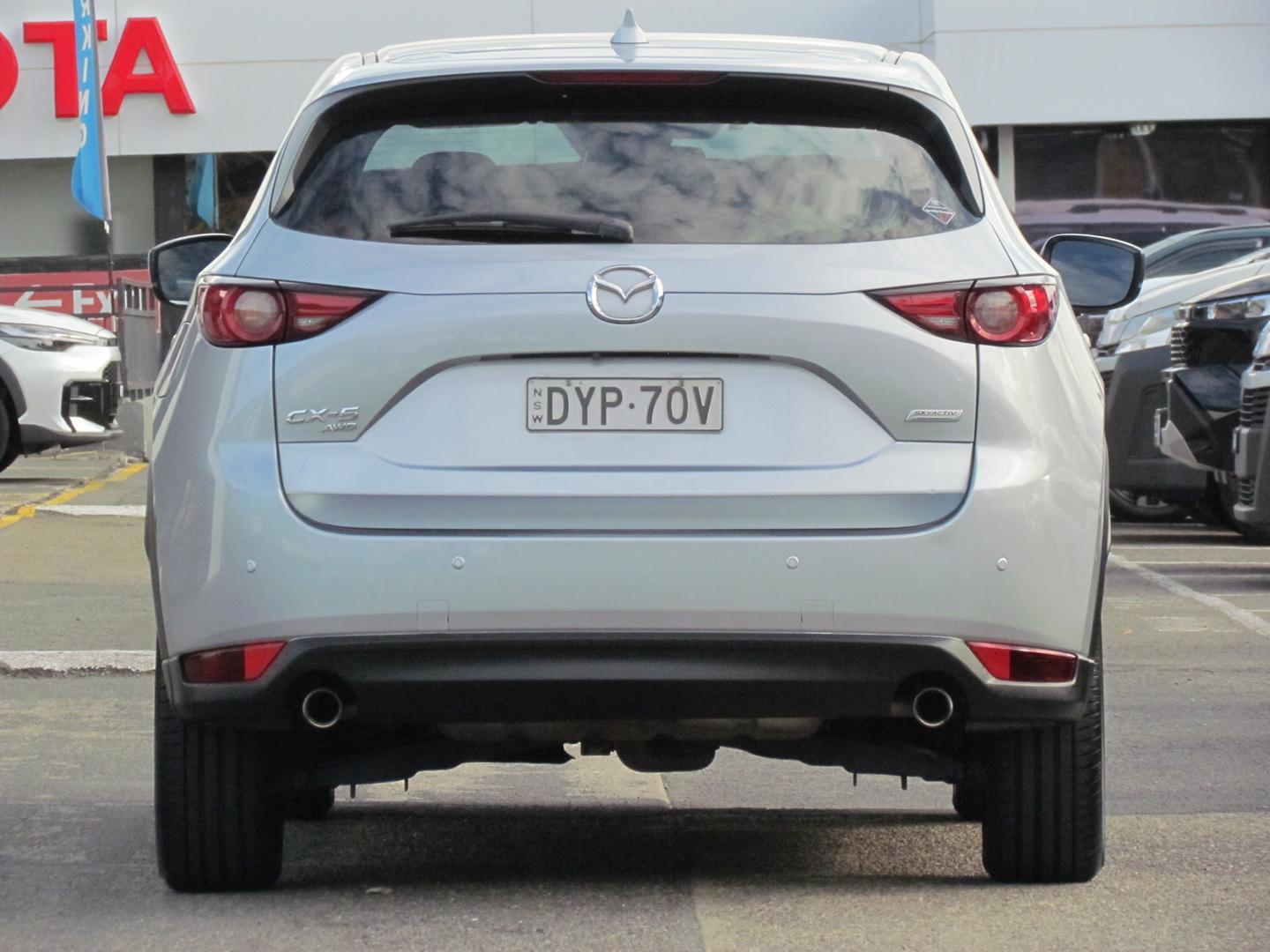 2018 Mazda CX-5 Akera in Silver