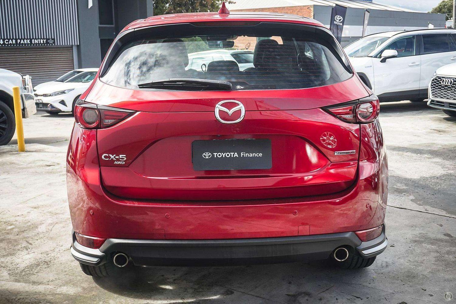 2020 Mazda CX-5 Akera in Red