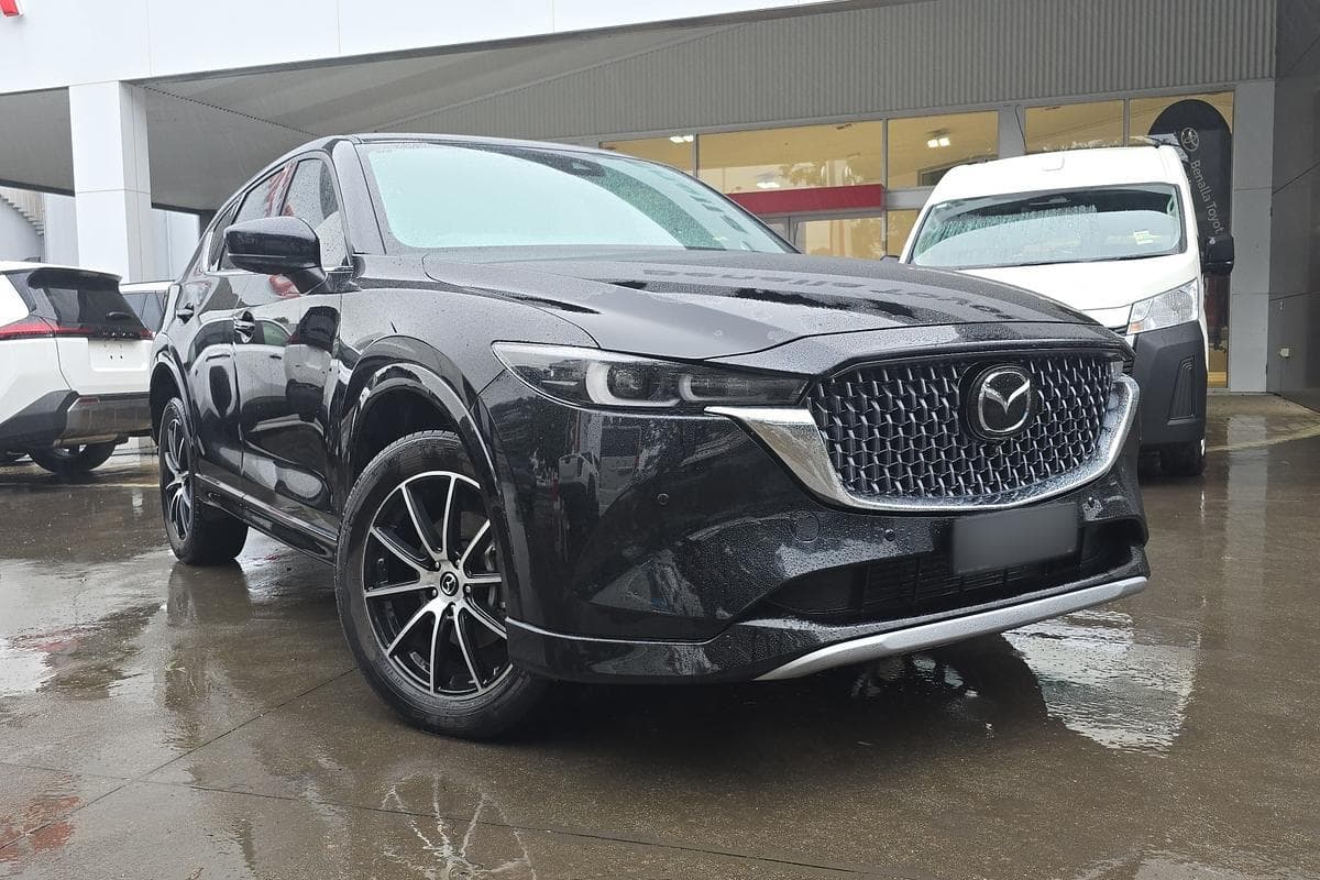 2024 Mazda CX-5 G35 Akera in Black