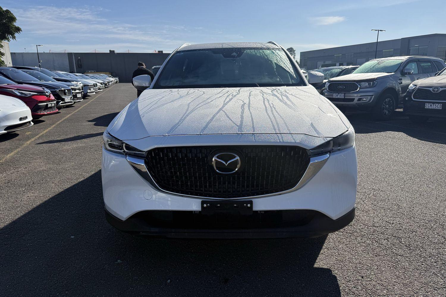 2023 Mazda CX-8 G25 Sport in White