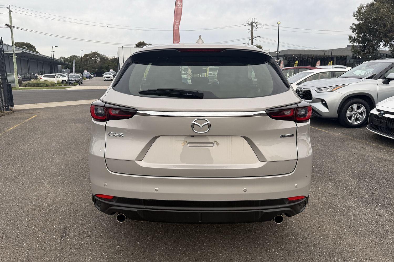 2023 Mazda CX-8 G25 Sport in White