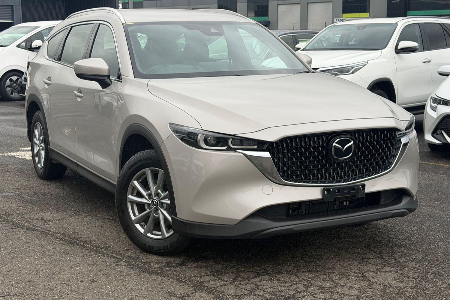 2023 Mazda CX-8 G25 Sport in Gold