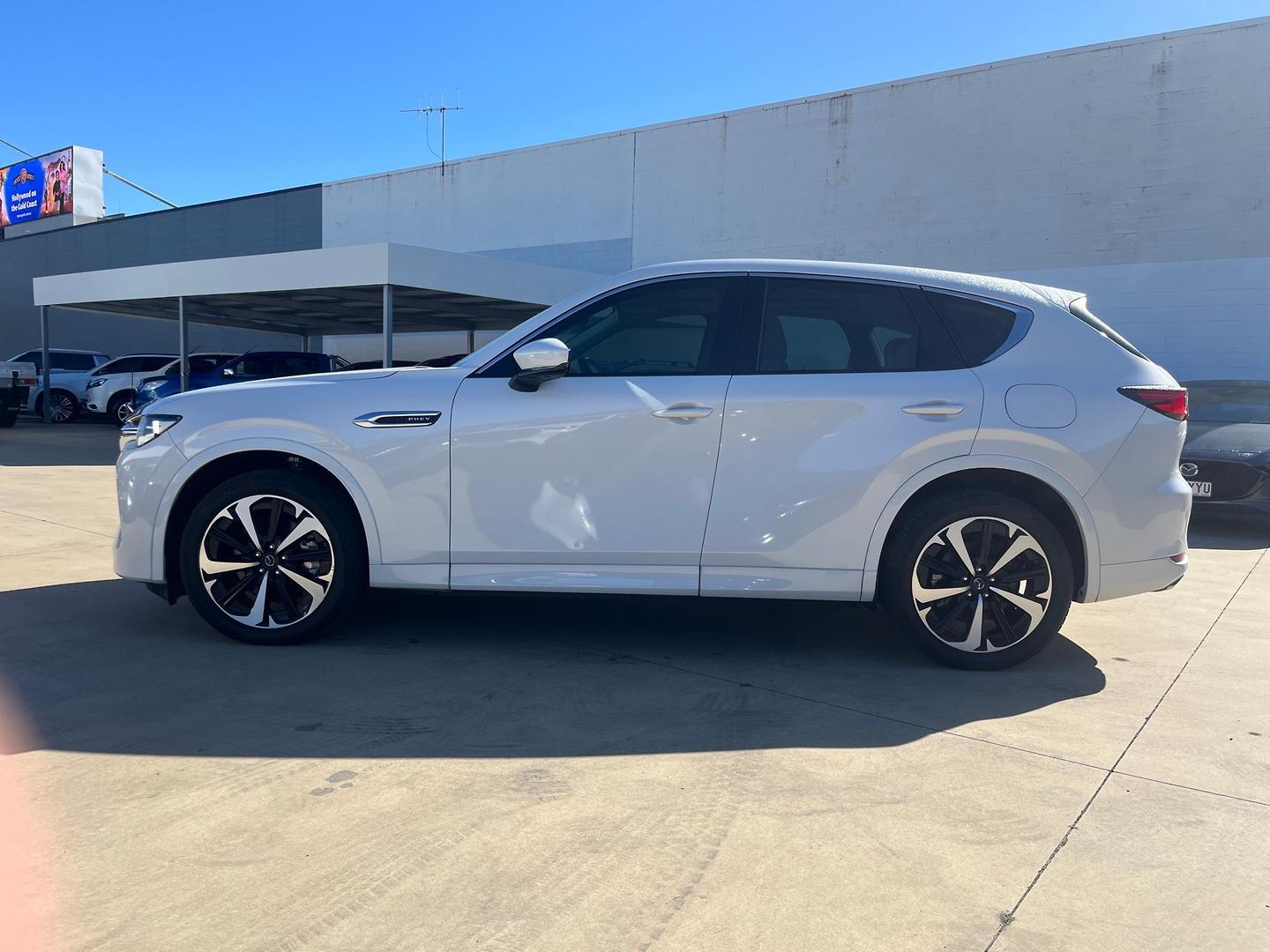 2023 Mazda CX-60 P50e Azami in Rhodium White