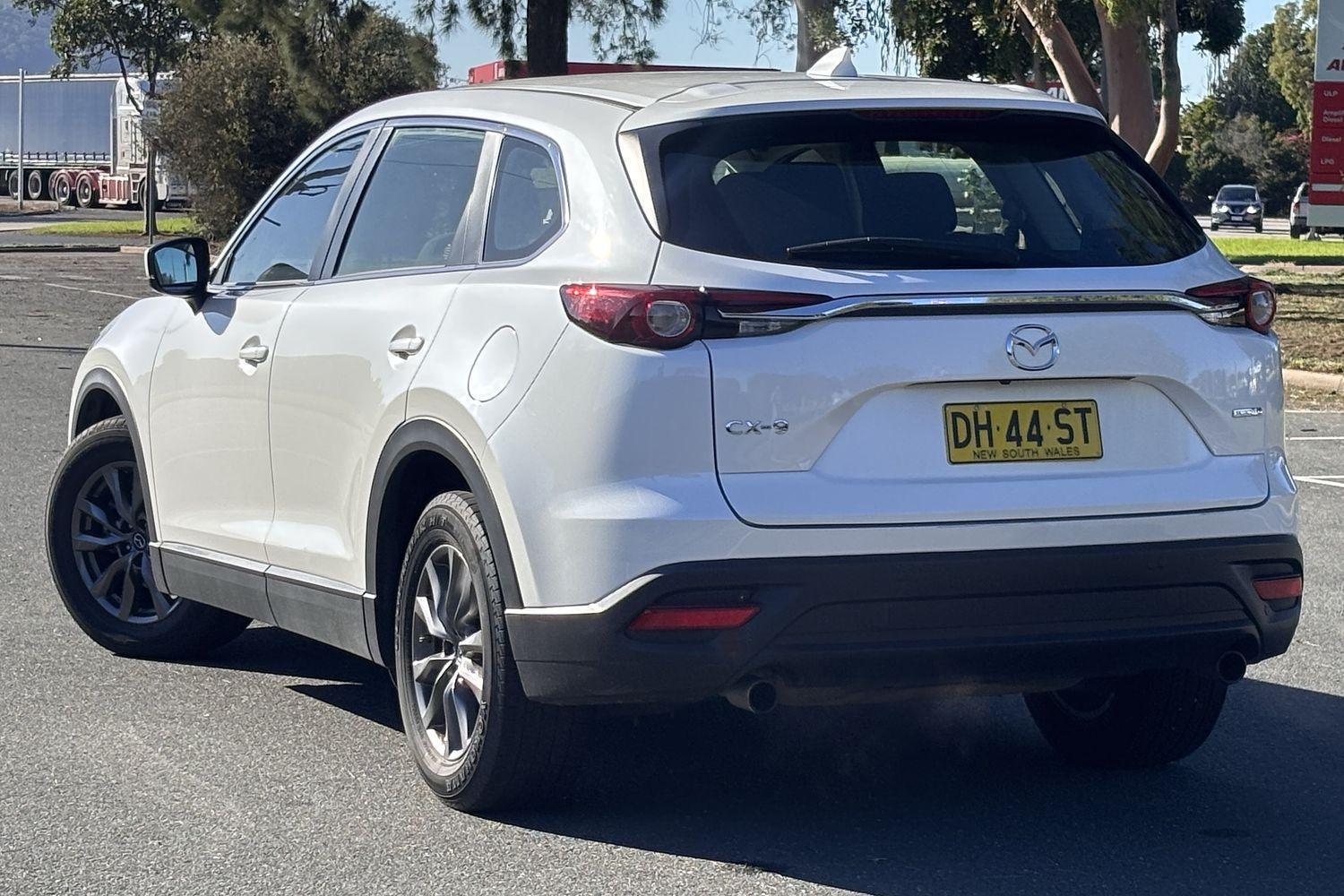 2023 Mazda CX-9 Sport in White