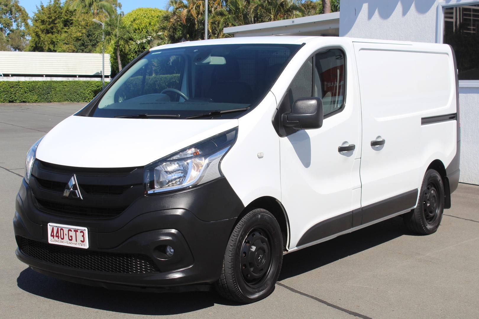 2020 Mitsubishi Express GLX in White