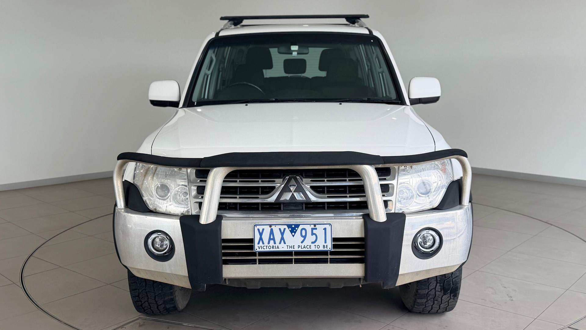 2009 Mitsubishi Pajero GLS in Other