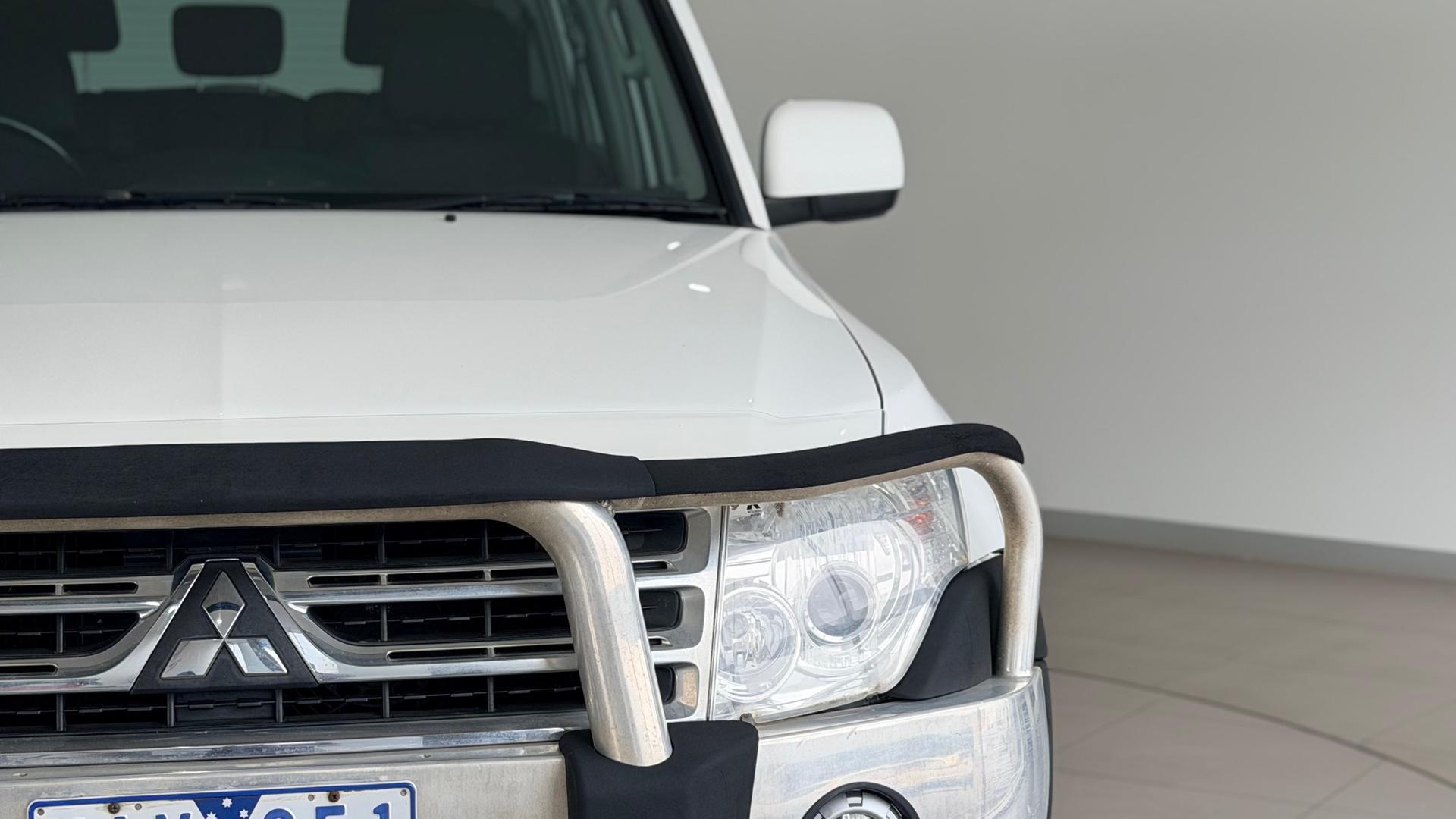 2009 Mitsubishi Pajero GLS in Other