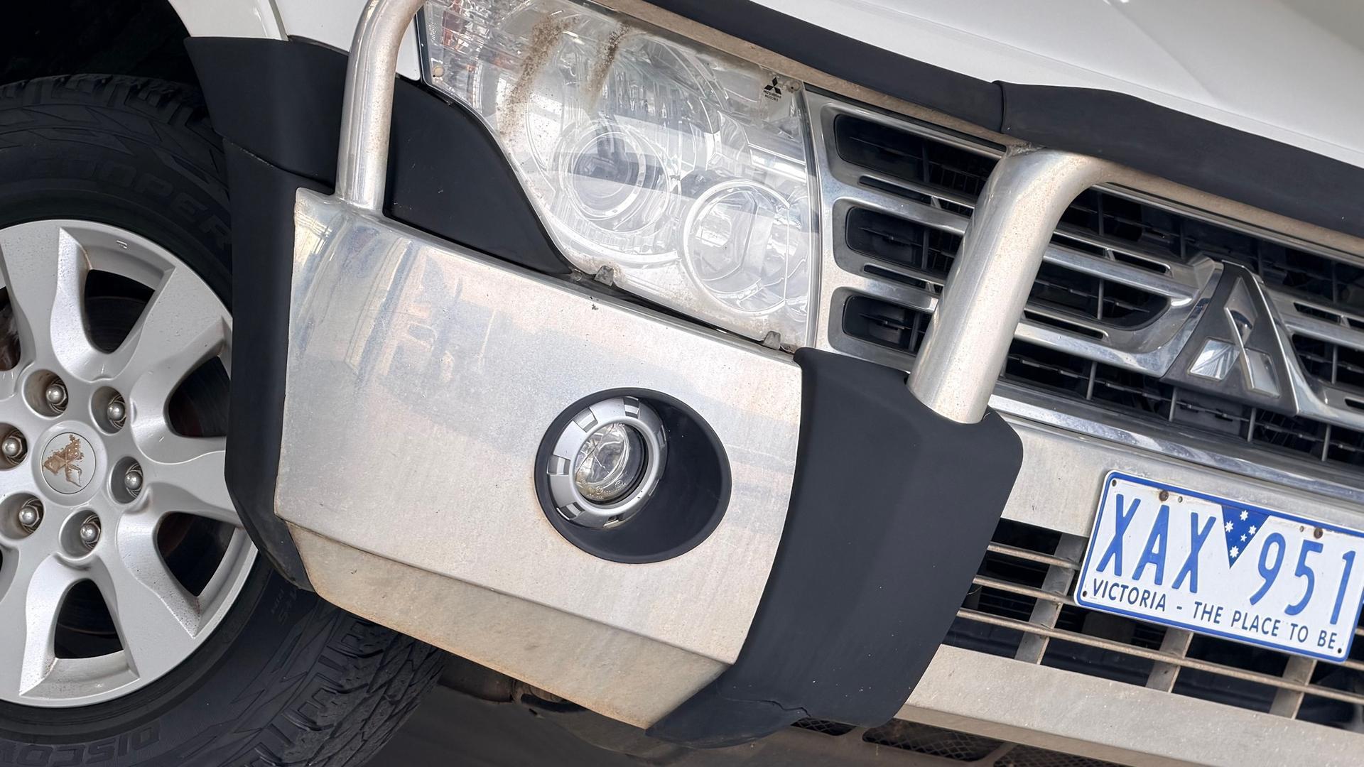 2009 Mitsubishi Pajero GLS in Other