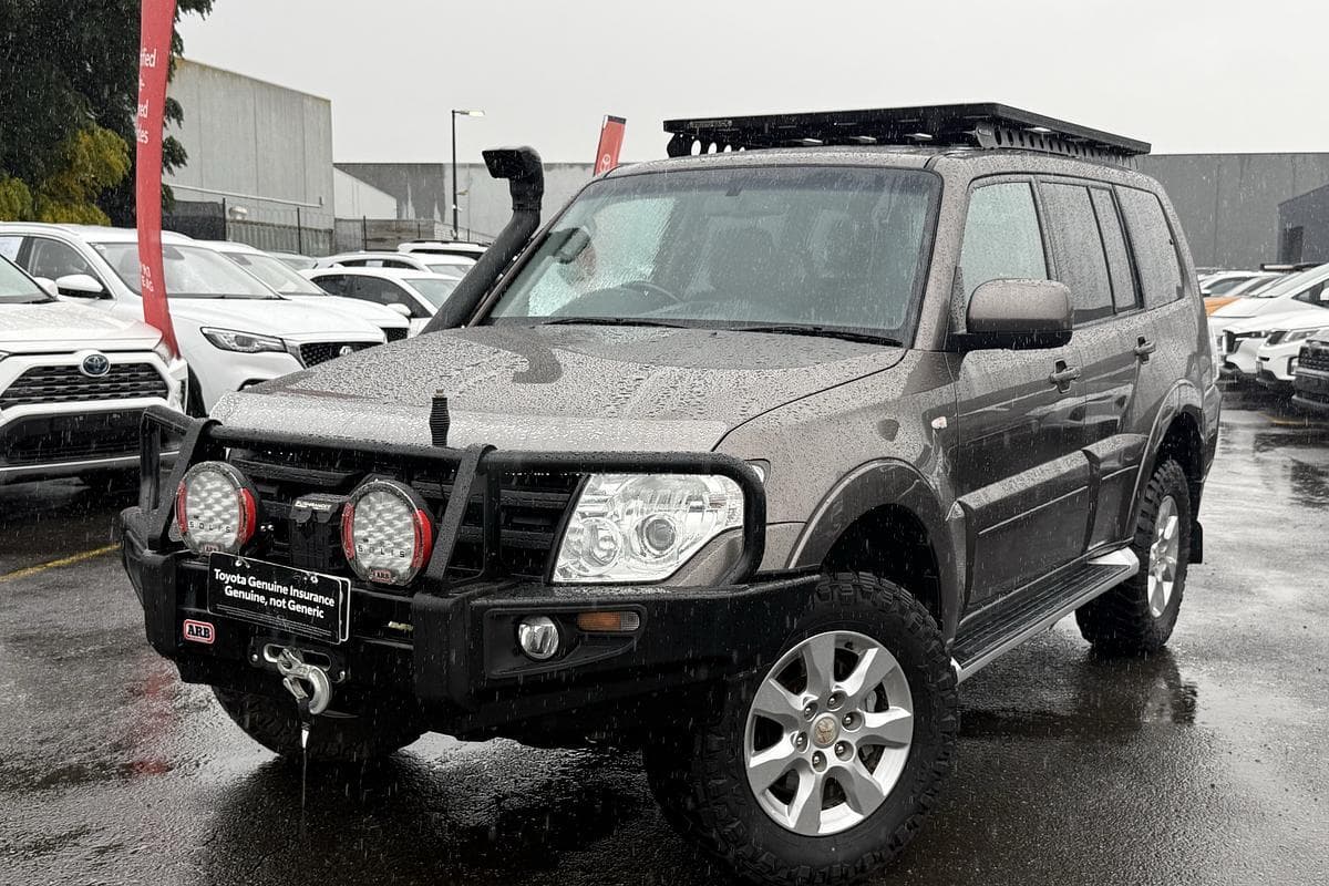 2012 Mitsubishi Pajero GLX in Other
