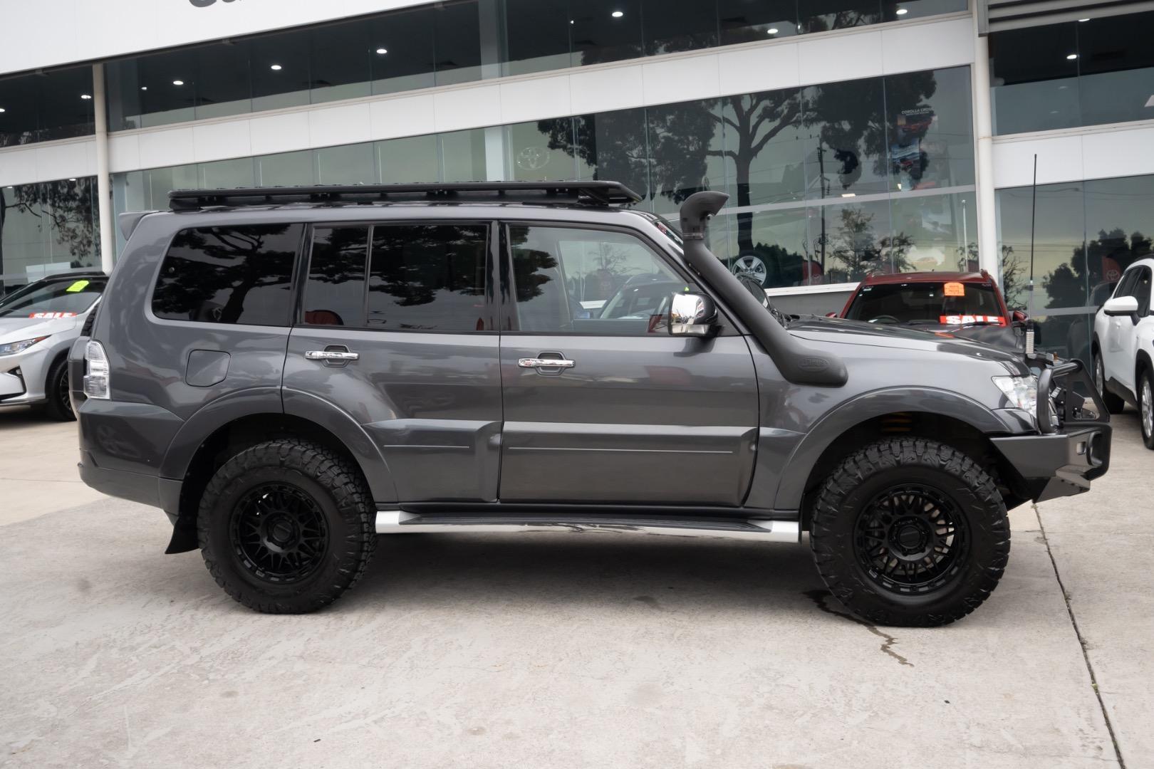 2018 Mitsubishi Pajero GLX in Other