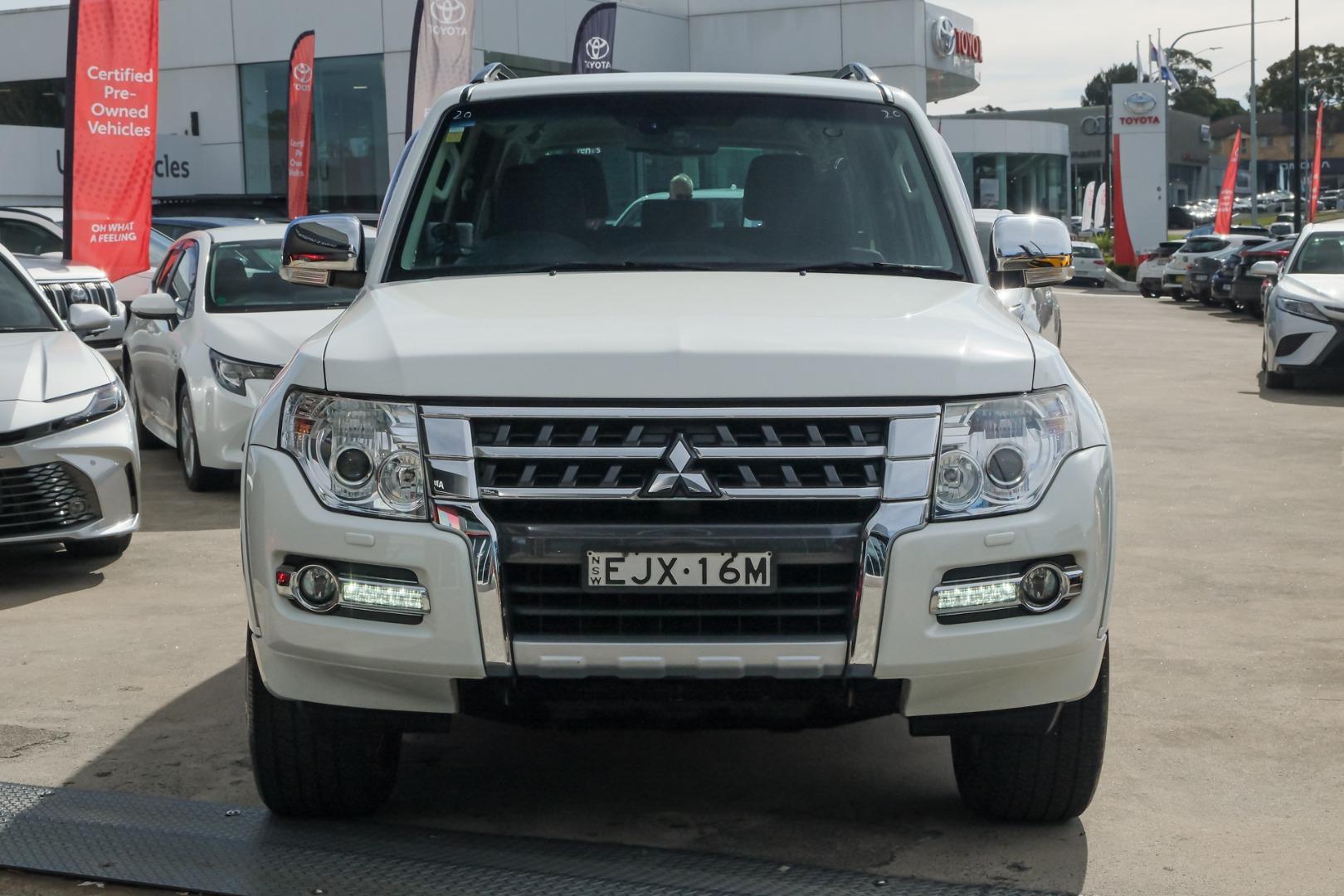 2019 Mitsubishi Pajero GLS in White
