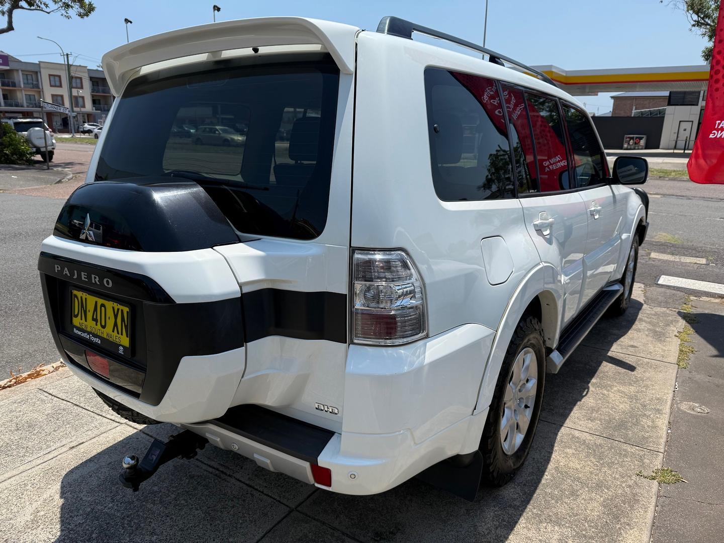 2019 Mitsubishi Pajero GLX in White