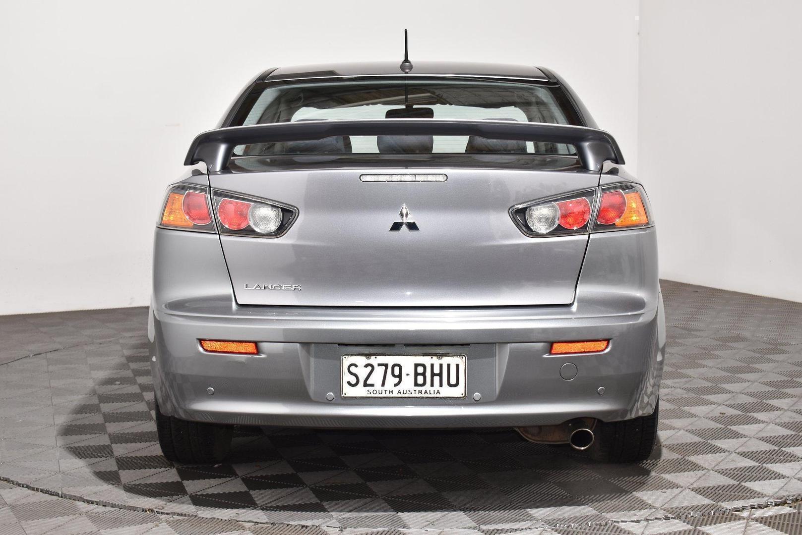 2015 Mitsubishi Lancer ES Sport in Grey