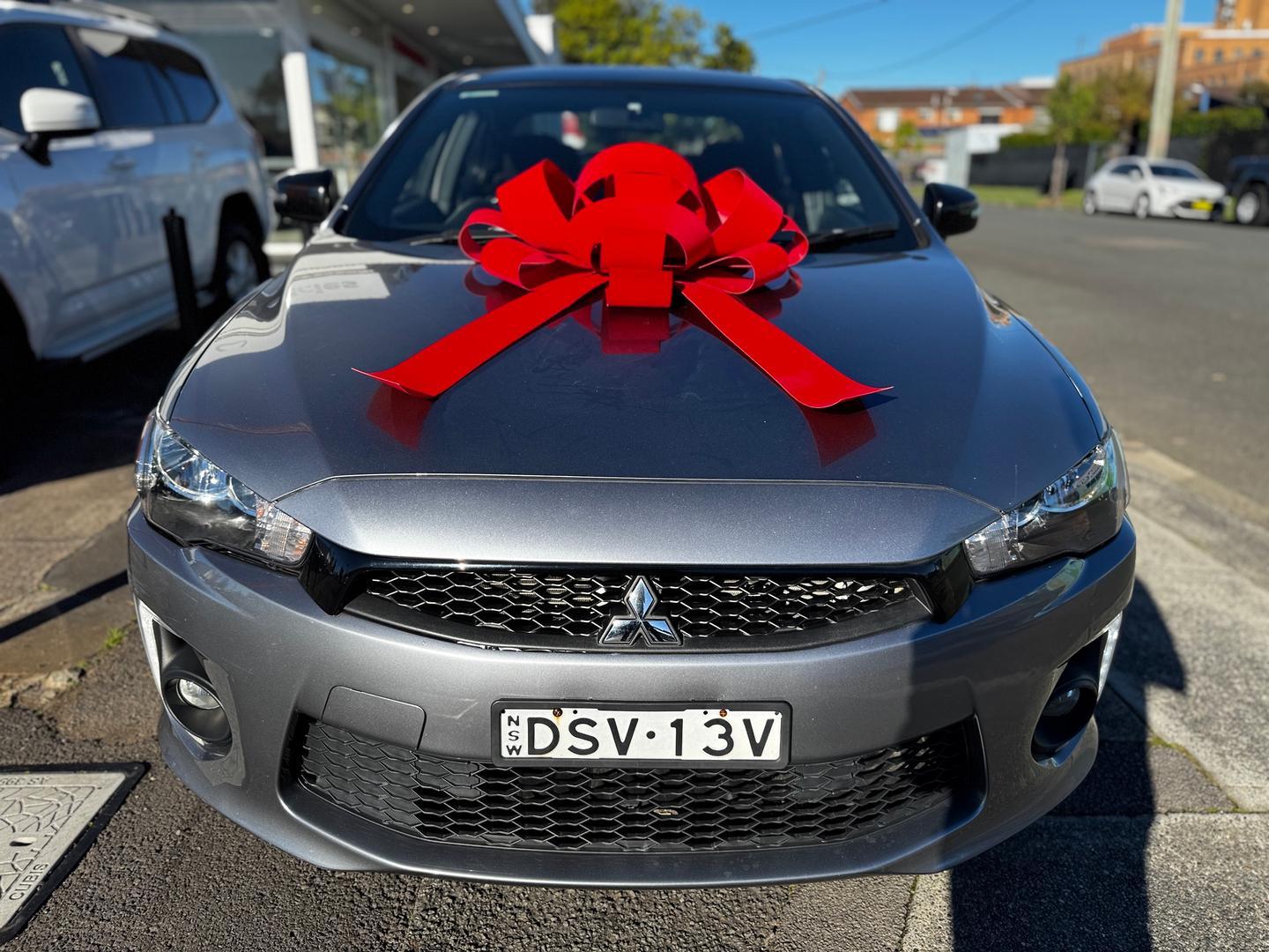 2017 Mitsubishi Lancer ES Sport in Grey