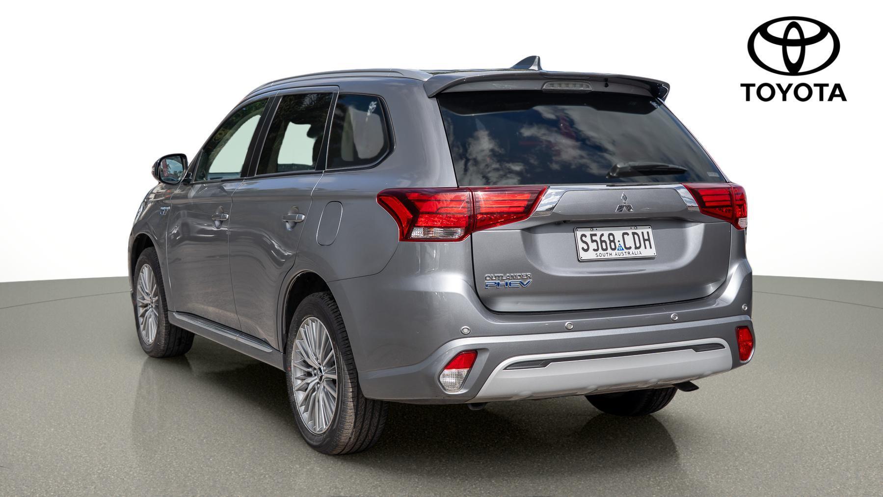 2019 Mitsubishi Outlander PHEV ES ADAS in Other
