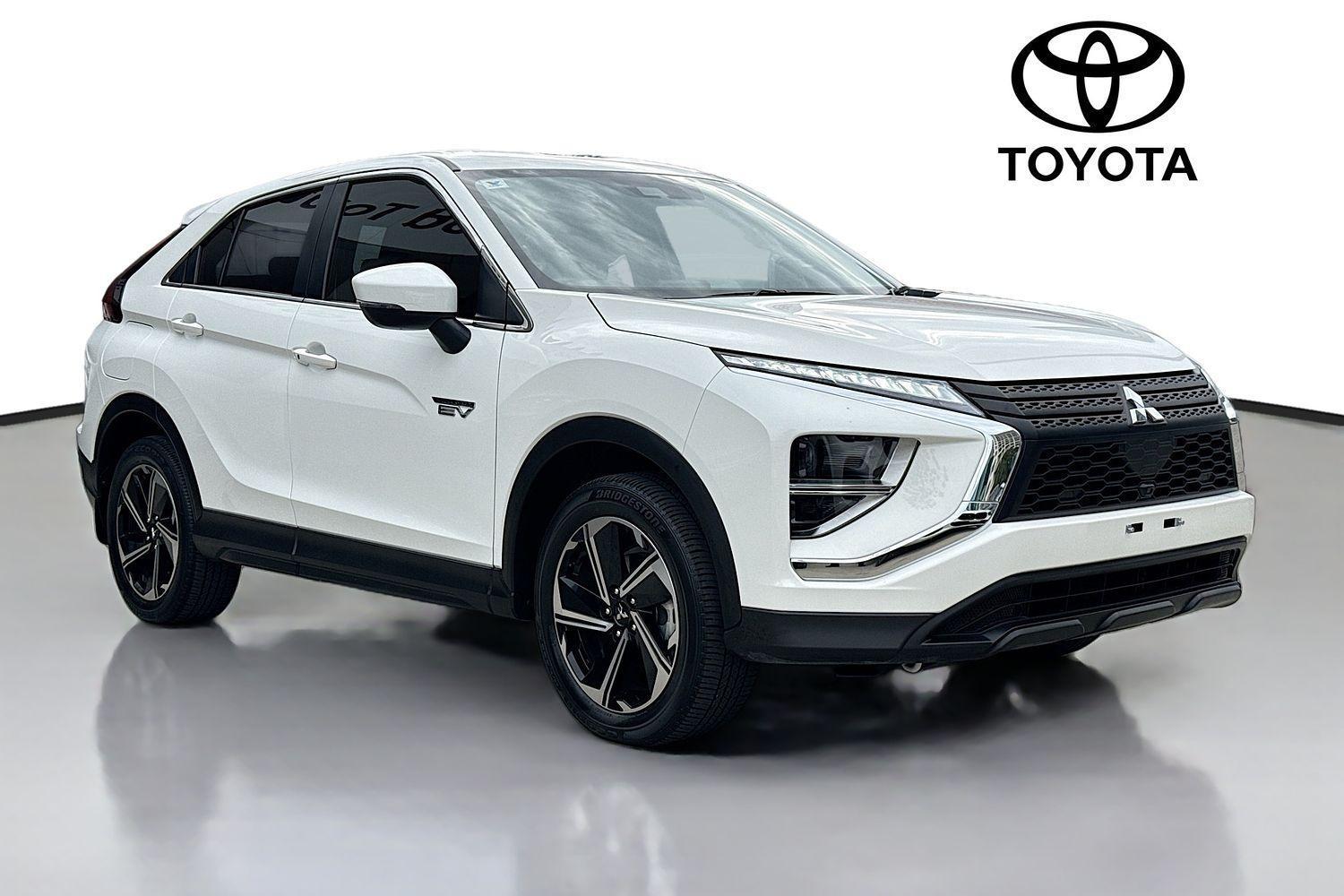 2021 Mitsubishi Eclipse Cross PHEV ES in White