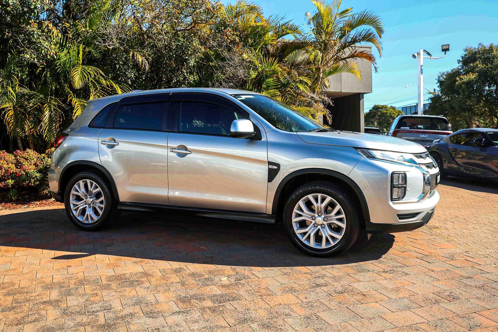 2021 Mitsubishi ASX ES in Silver