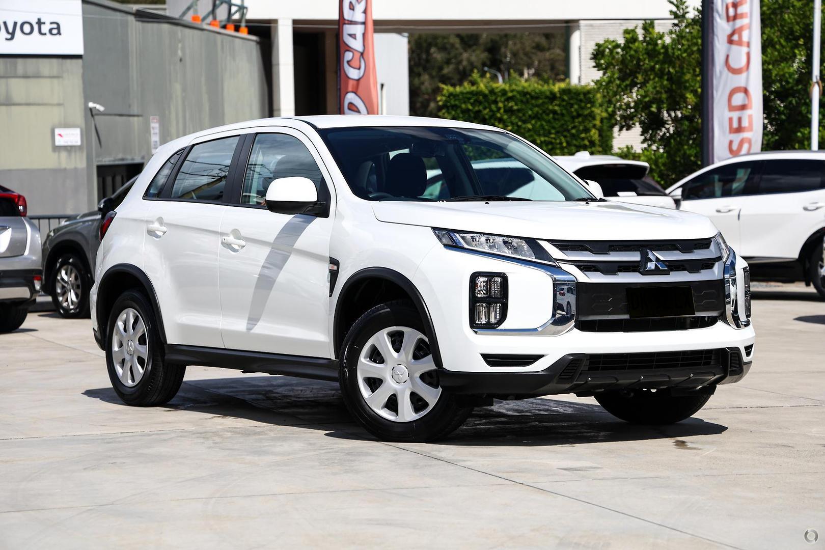 2024 Mitsubishi ASX GS in White