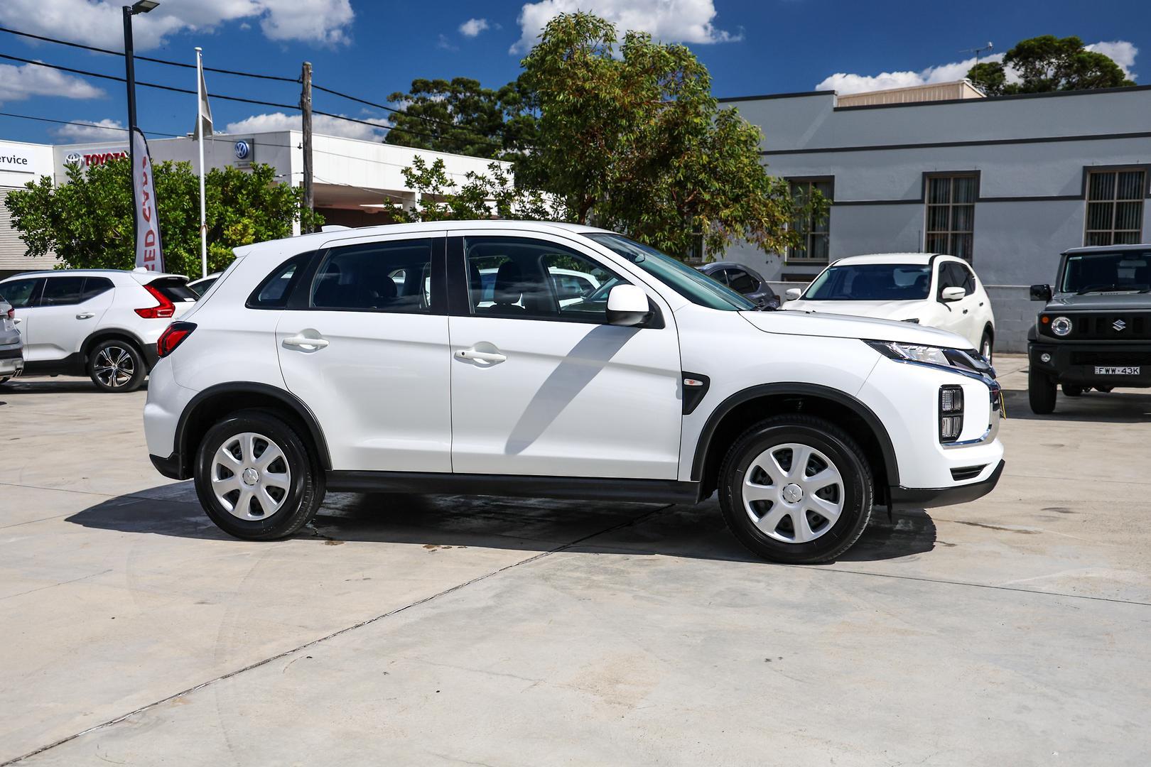 2024 Mitsubishi ASX GS in White