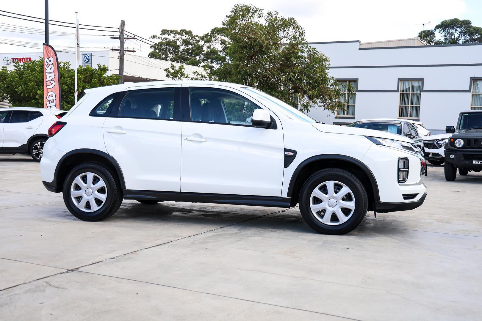 2024 Mitsubishi ASX GS in White