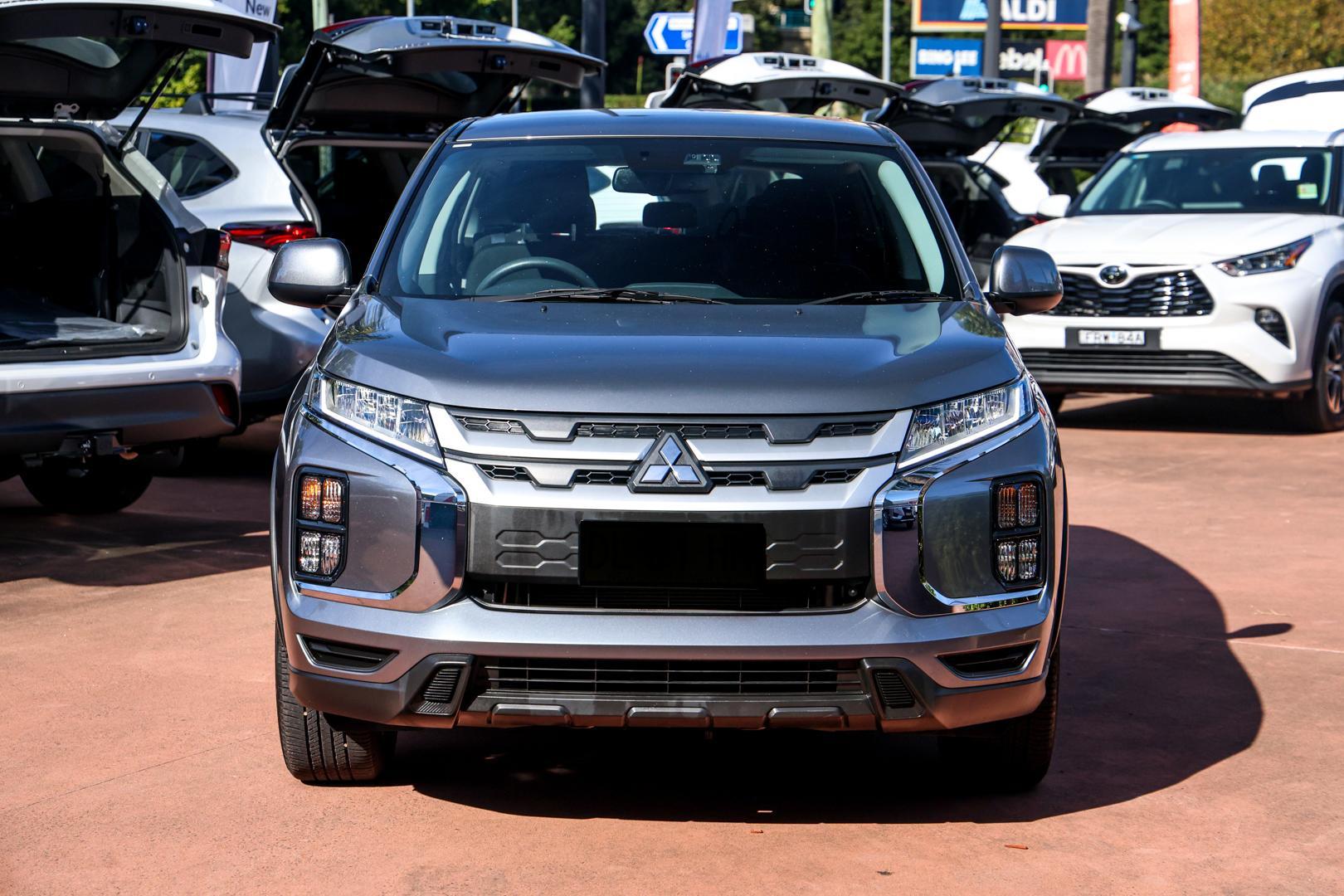 2024 Mitsubishi ASX ES in Grey