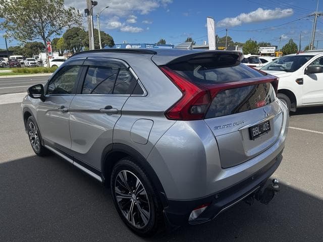 2018 Mitsubishi Eclipse Cross Exceed in Silver Metallic